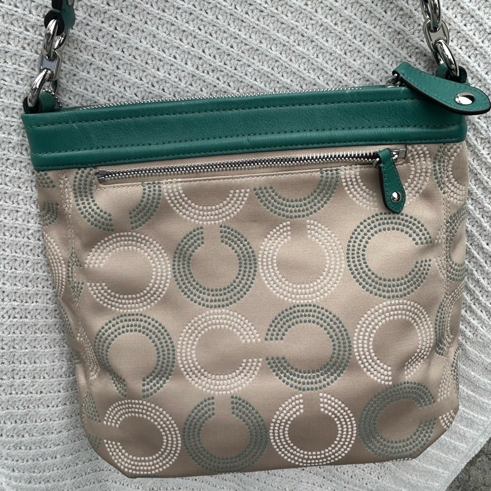Coach Ashley Opt Art Hippie Tan/Green Convertible Crossbody - Picture 2 of 12